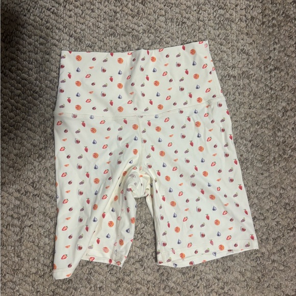 White w/ mixed fruit biker shorts women - Picture 2 of 2